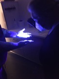 UV Licht Kontrolle Händedesinfektion